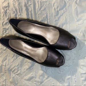 Like New! Rockport Pumps